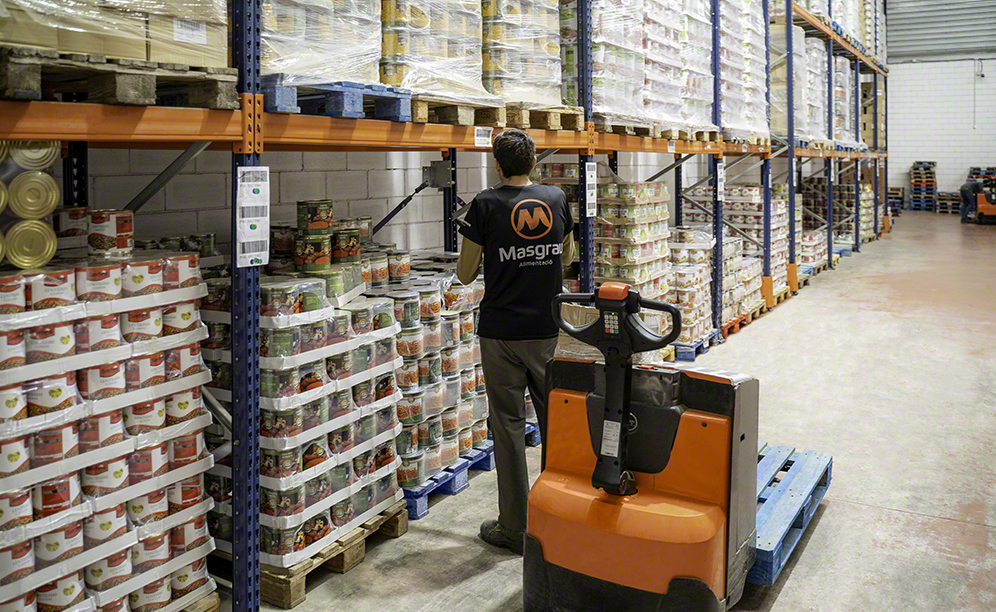 Masgrau Alimentació renovates the management of its warehouse with Mecalux WMS