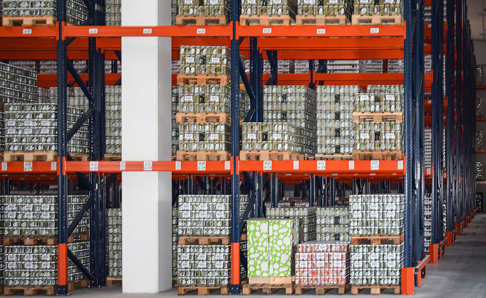 Citres' pallet racking can store over 3,000 pallets