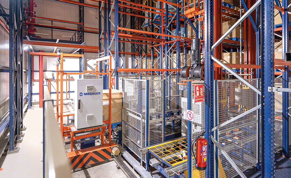 Systems that maximise the use of space in the Vandemoortele warehouse